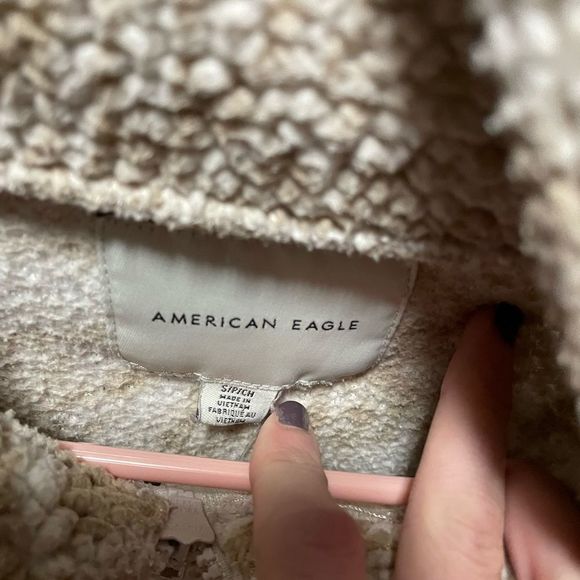 American Eagle Fleece Pullover - Picture 2 of 3